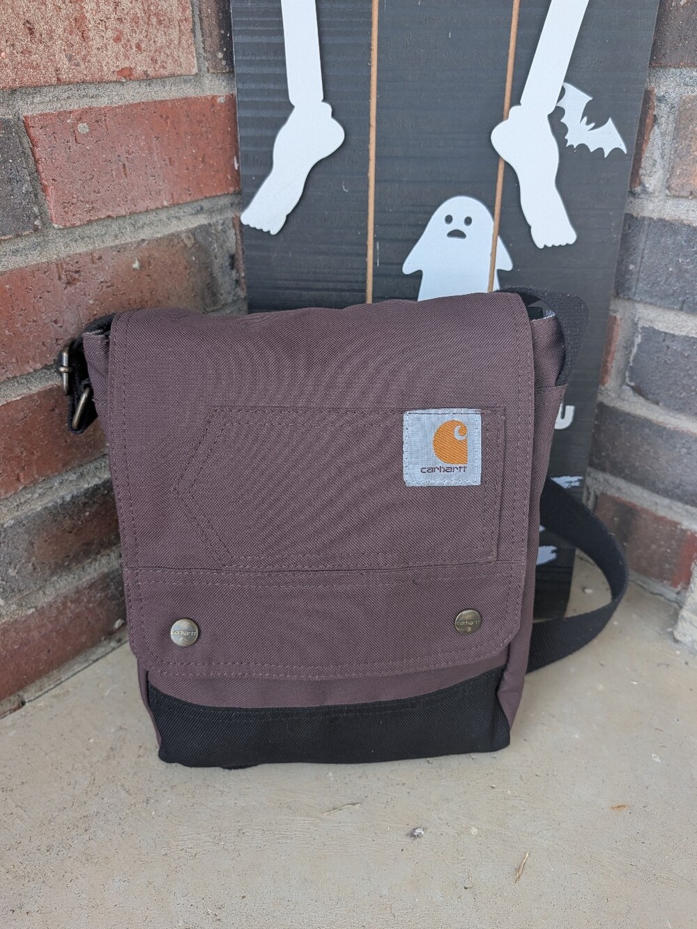 🍂GUC Carhartt Canvas Adjustable Unisex Use Crossbody Bag, Plum & Black